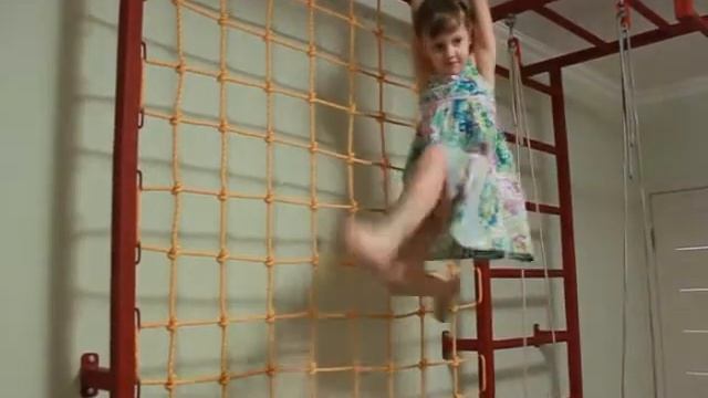 Детский спорткомплекс своими руками.