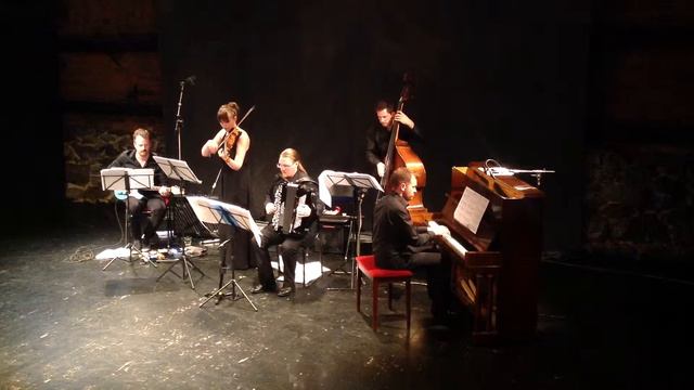 Paso Nuevo - Libertango (Piazzolla)