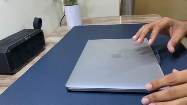Apple MacBook Pro M1 Unboxing | Apple India Store