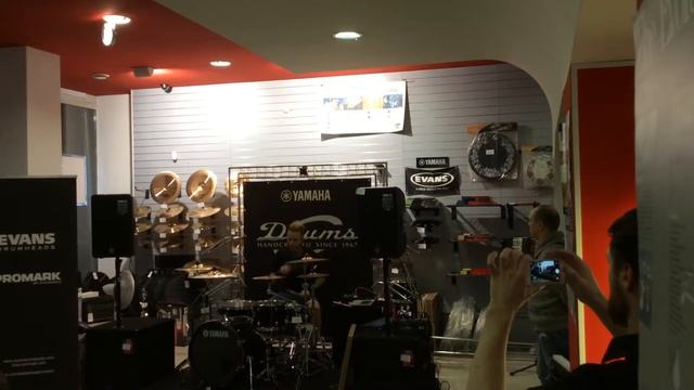 Миша Козодаев. Noize Mc - 220