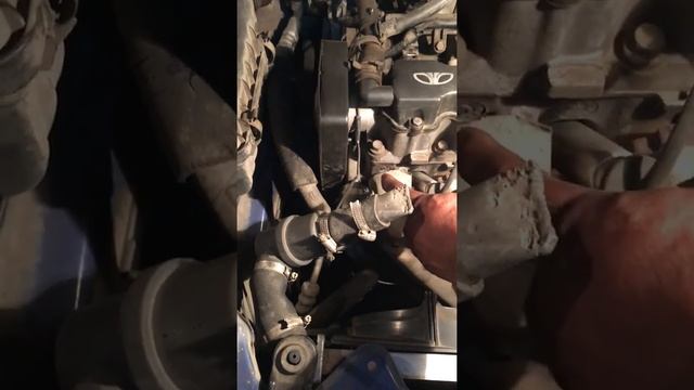 Термостат на Ланос