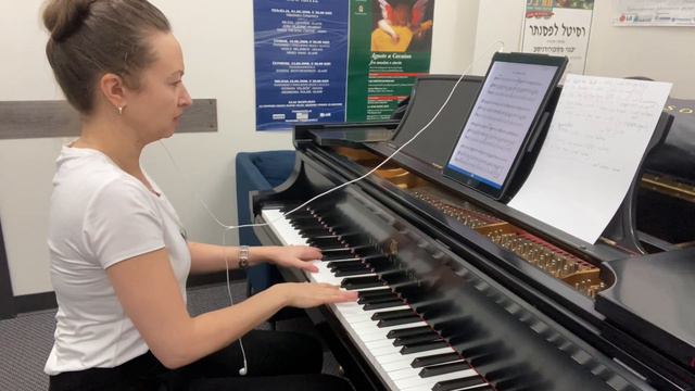 Lollipop Man, By K. Colledge  - For Violin (piano Accompaniment)
