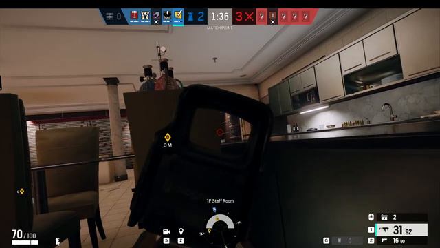 нюхаем пяточки врагов с Алинкой