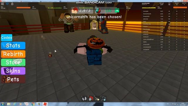 играю в роблокс Weight Lifting Simulator 3