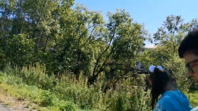 с Катей сходили в магазин/закрутка/дочь отмечает Д. Р. #биробиджан #прогулка #магазин