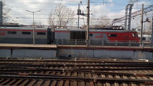 Сплотка двух  электровозов ВЛ10 Москва Ленинградский вокзал