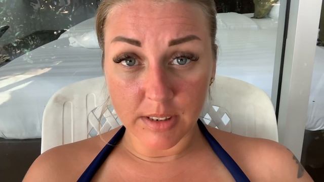 ?Анекдот про случай в кинотеатре