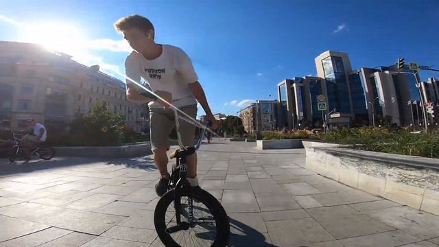 BMX|ЧЕМ он ДУМАЛ?|MOSCOW STREET RIDING