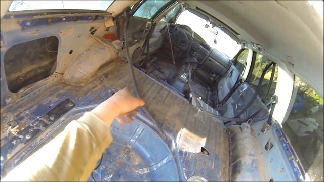 Как использовать зеркальные поверхности для визуального увеличения пространства