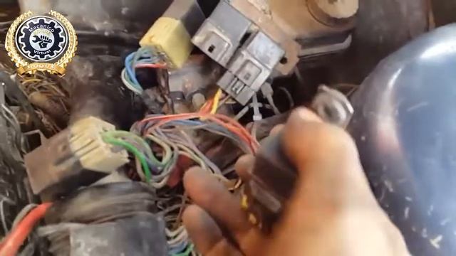 SPIRIT 92 Ubicación De RELEVADORES