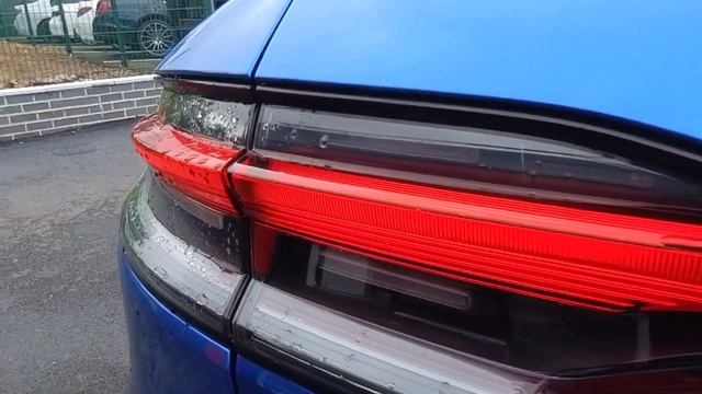 Derby Prestige Cars - Porsche Macan - Sapphire Blue Metallic