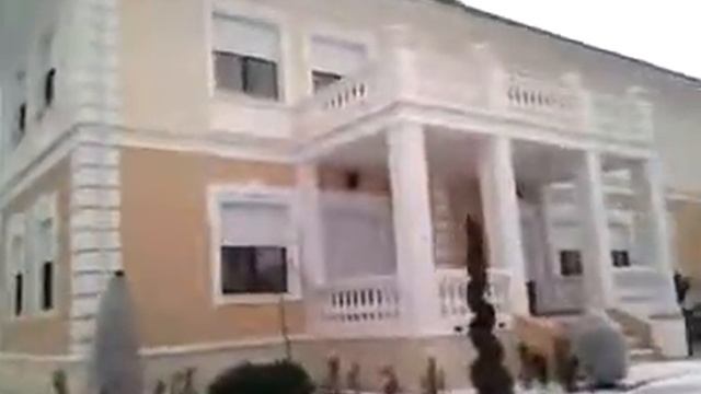 Рольставни для коттеджа