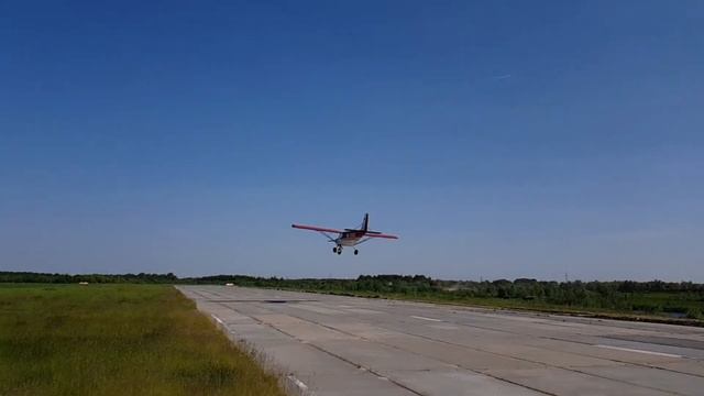 Аэродром Боровая г.Сургут самолет СП-30 покатушка