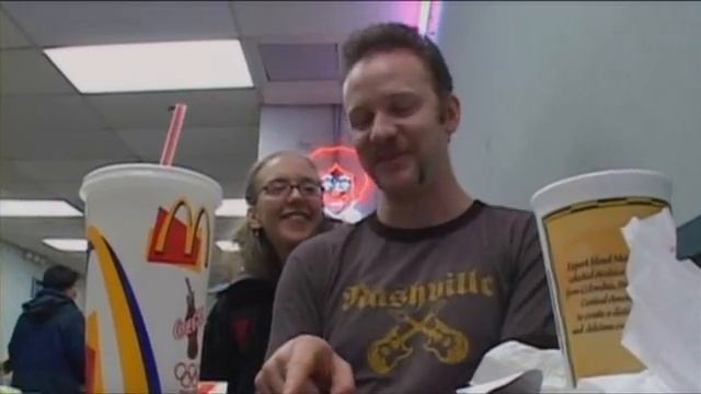 Двойная порция Не надо кушать в МcDonalds 2004