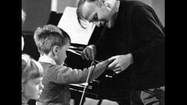 Yehudi Menuhin Plays 