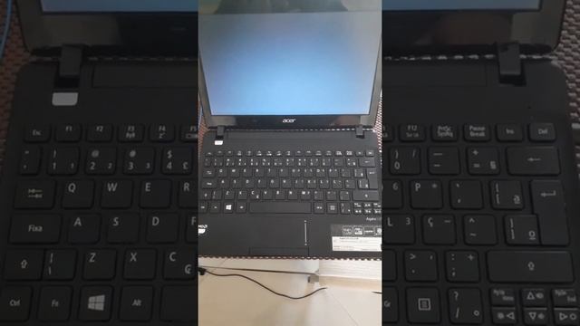 Aspire V5 Com Linux Mint 20 - Cinnamon