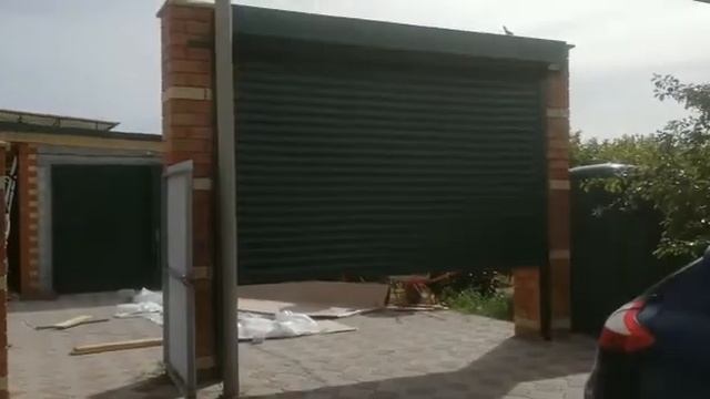 Рольворота DoorHan, цвет зеленый (umdom123.ru)