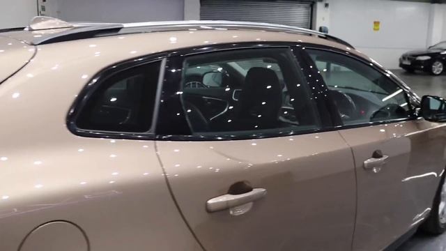 Volvo V40 Cross Country 1.6 D2 Lux Powershift (s/s) 5dr 2015 Diesel Automatic