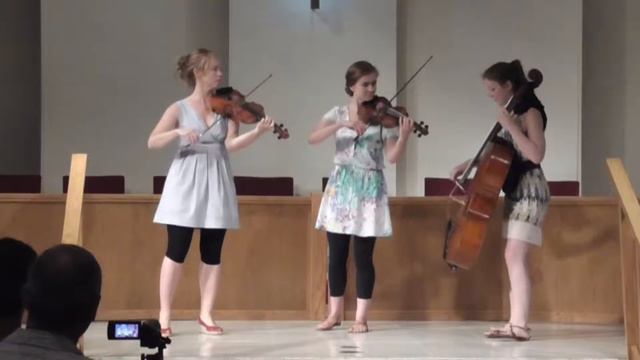 Gretl In The Garden / Artsy-Smartsy Phoebe With Hanneke Cassel (MBSC 2015 Extension)