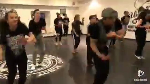 Артемий Манукян - урок Locking 6