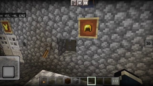 Построил кузнецу и лавку в пещеру, строю деревню в пещере. Minecraft