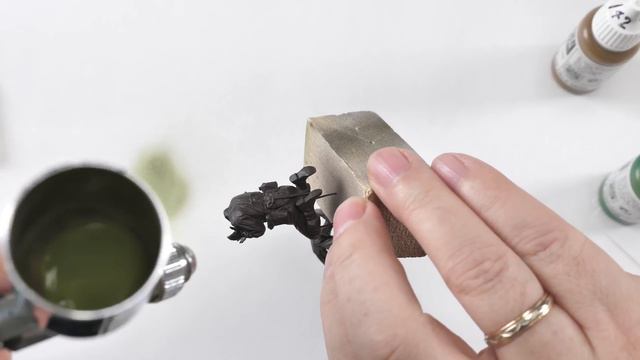Build/Paint Your Very First TAMIYA Scale Figures ! - USA Ww2 Scout Set