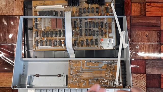 Новий-Старий Орель БК-08 (ZX Spectrum). ч.3 . Розбираємо на діагностику перетворювача напруги.