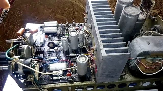 Золотой обзор усилителя из чего его слепили