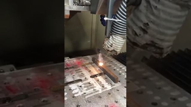 Применение лазерного оборудования 300w для очистки металла