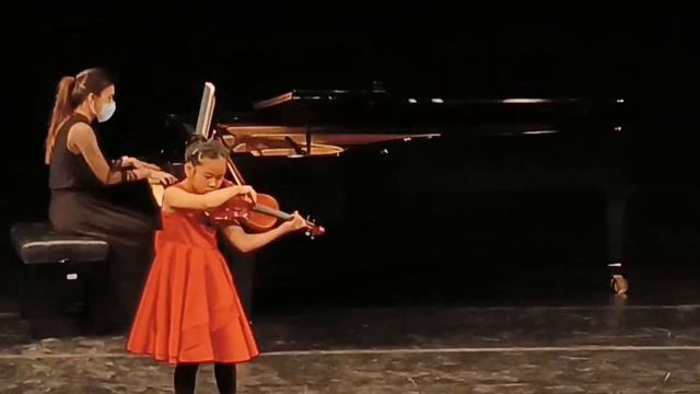 Lalo, Symphonie Espagnole By   Jasmine Wang (9)