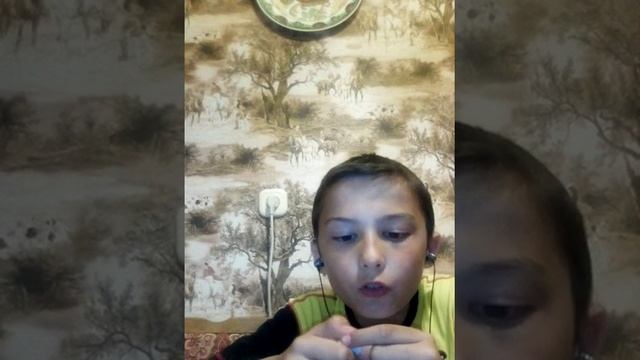 Как почистить  AirPods