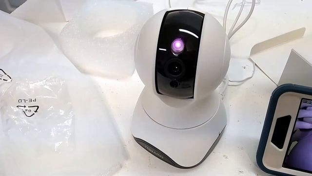 Yeskamo Indoor 3MP PTZ WiFi Camera.