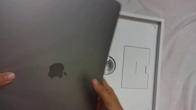 Đập Hộp Macbook Pro 16 Inch 512 GB