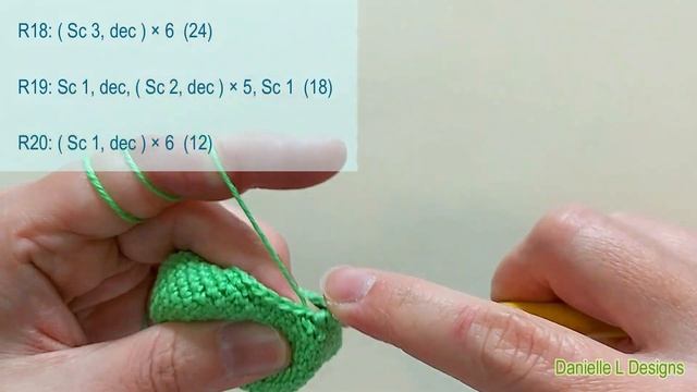 How To Crochet Frog Keychain | Crochet Amigurumi Tutorial