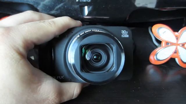 Nikon Coolpix S9700 Unboxing
