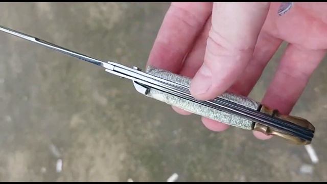 ВЫКИДНОЙ  СКЛАДНОЙ НОЖ ШИКАРНАЯ /РУЧНАЯ РАБОТА.