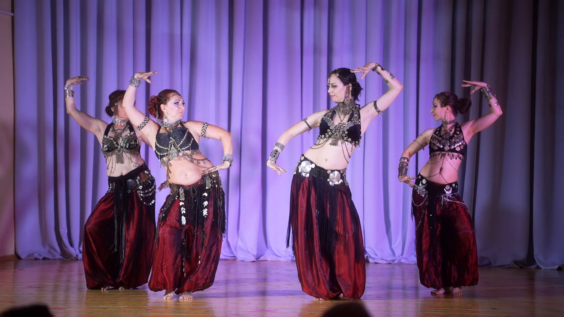 Dakra Tribe ( Симферополь) - трайбл фьюжн | Apsara