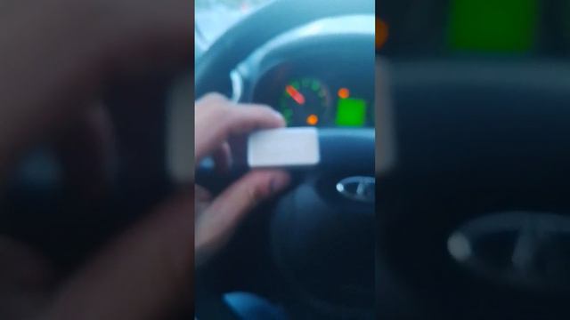 Elm 327 V1. 5 Bluetooth адаптер