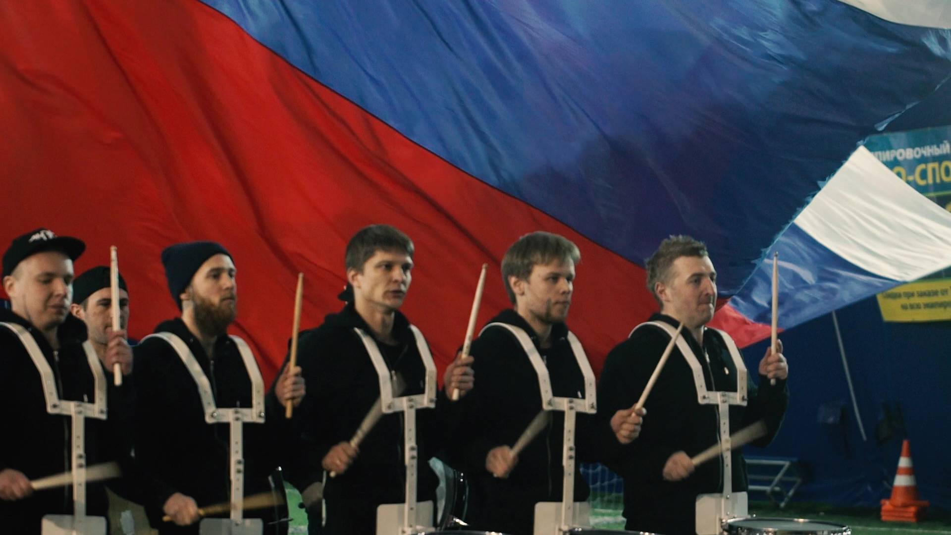 Театр «БезГраниц» и Drum Time  Флаг-шоу  Шоу барабанщиков и флагов