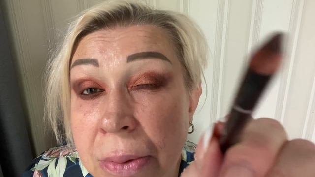 АСМР??Расслабься, пока я делаю тебе макияж ! Шёпот! Аромат дня! ASMR RELAX As L Do Your Makeup