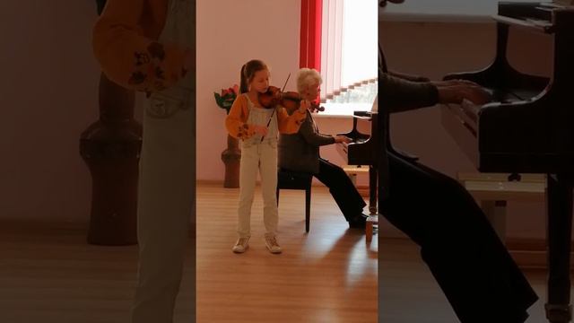 О. Ридинг. Концерт си минор 1 часть 1 класс