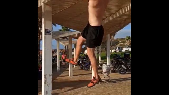 Опера (Кавер) - Исполняет Даниэль