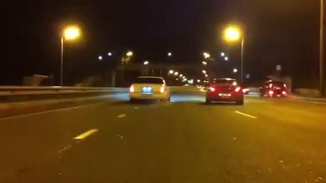 Majesta V8 4.0L VS Soarer V8 4.3L