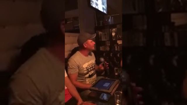 Дамир Серазутдинов-Девчонка(Кавер Руки вверх),(Караоке-бар