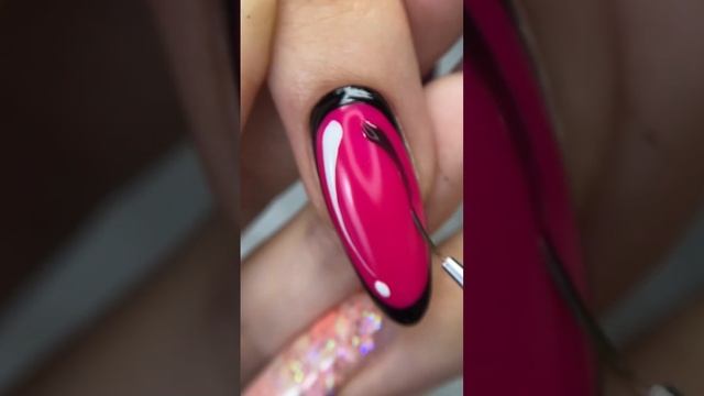 МУЛЬТЯШНЫЙ МАНИКЮР #comicsnails #трендовыйманикюр #рисункинаногтях