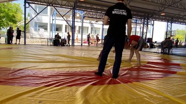 ЮФО по юношам в Крыму [ 1/2 финала ] Камалудинов Умар Vs  Красный ражгард (1 часть )