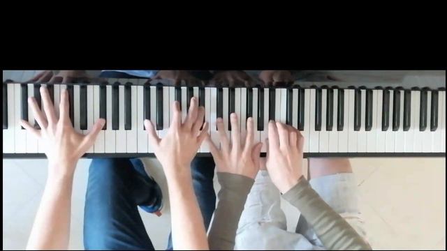 Memories - Maroon 5 (Piano 4 Manos - DUO JP)