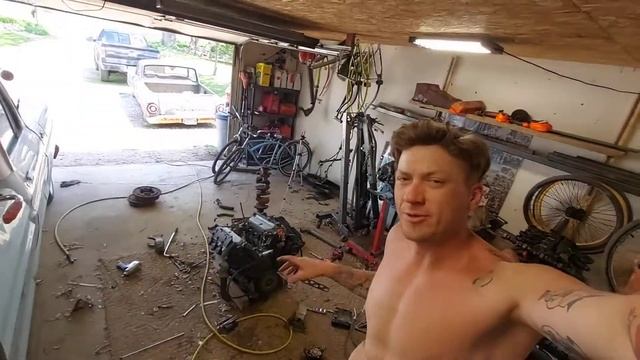 brain storming ...carburetor on a Honda j series?