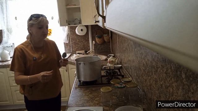 Закуска. Огурцы с кетчупом.