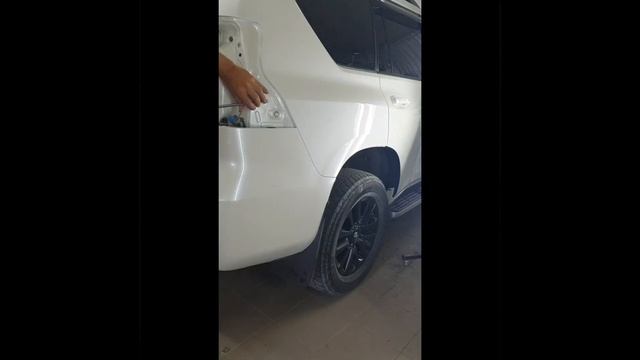 Кожа в маске